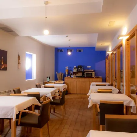 Castillo Fortaleza De 2* Ateca