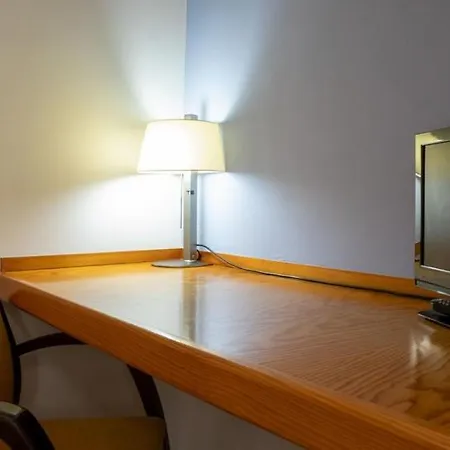 מלון Castillo Fortaleza De 2*